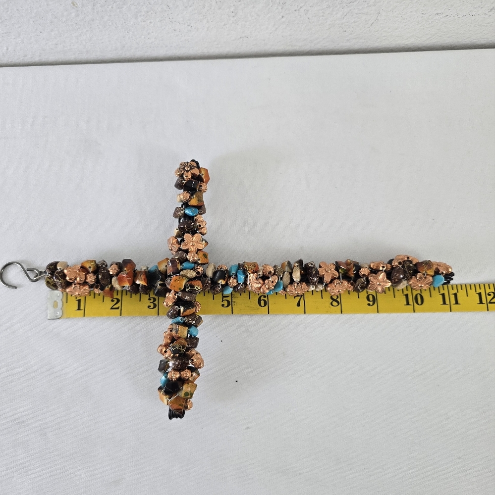 Beautiful Hand Crafted Cross ✝️ - Picture 3 of 6